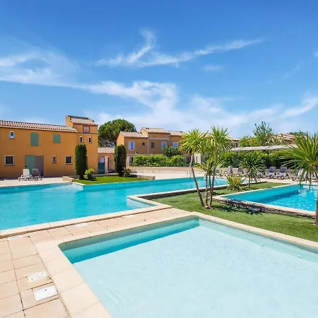 Holiday home Comfortable With Swimming Pool *
