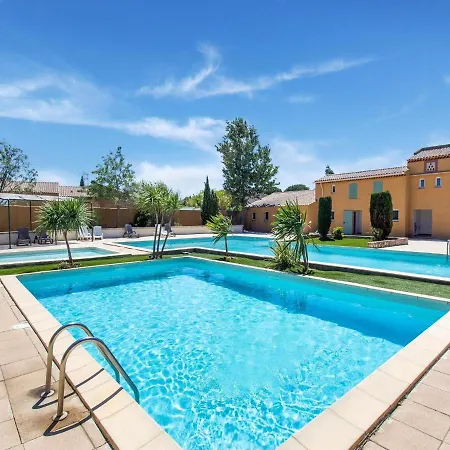 Holiday home Comfortable With Swimming Pool *